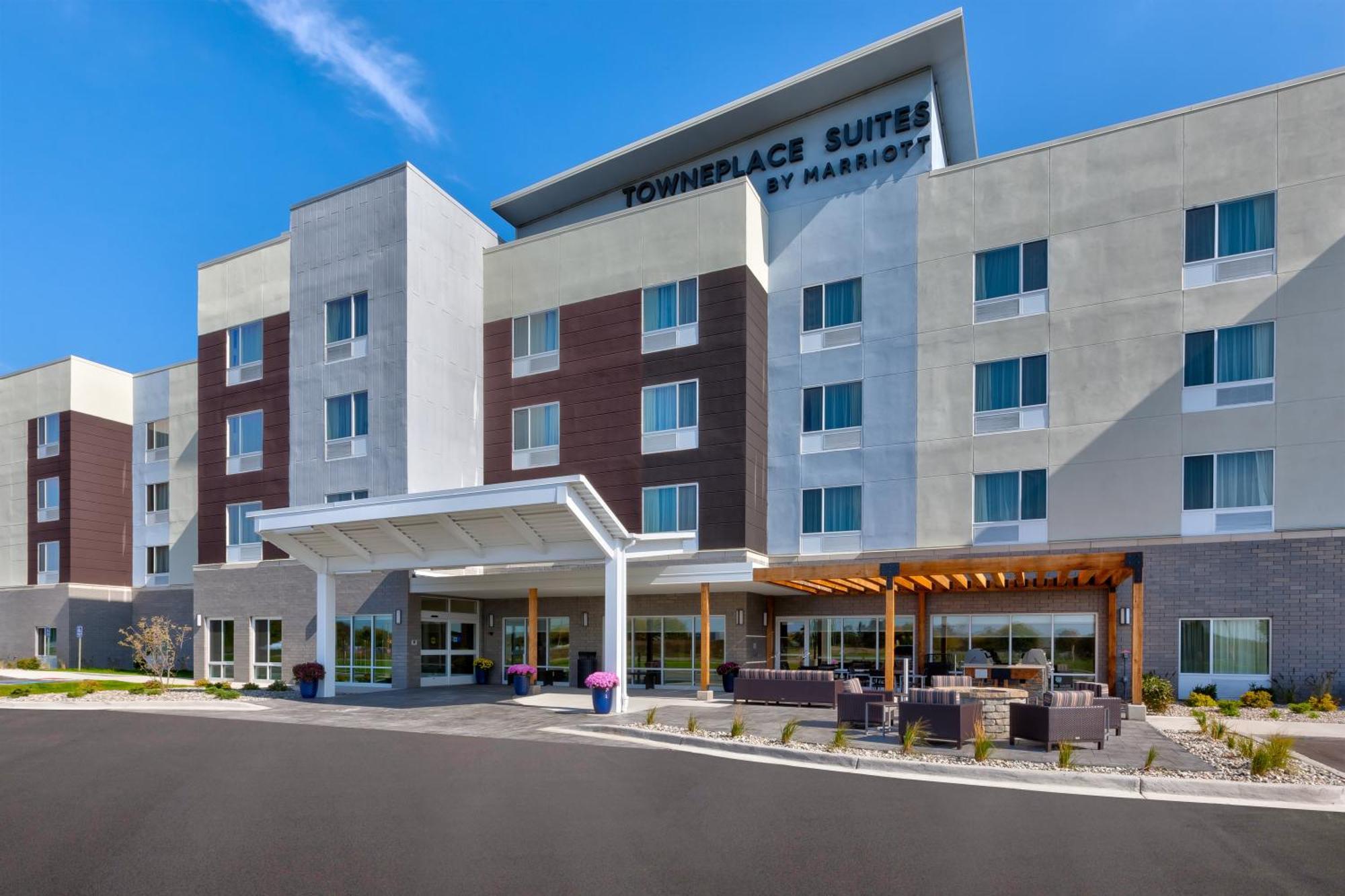 Towneplace Suites By Marriott Grand Rapids Airport Southeast Buitenkant foto