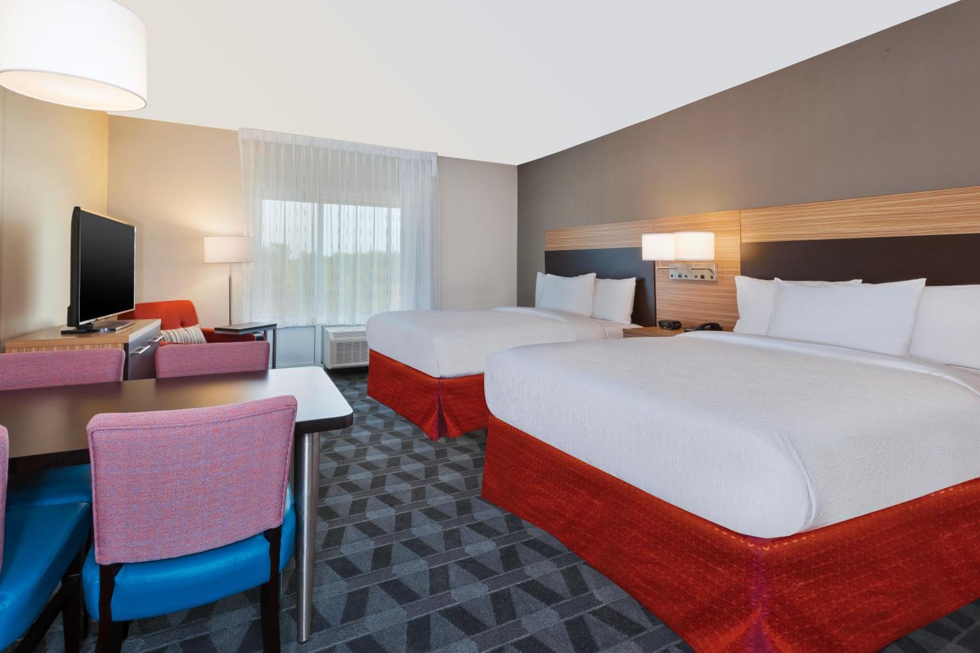 Towneplace Suites By Marriott Grand Rapids Airport Southeast Buitenkant foto