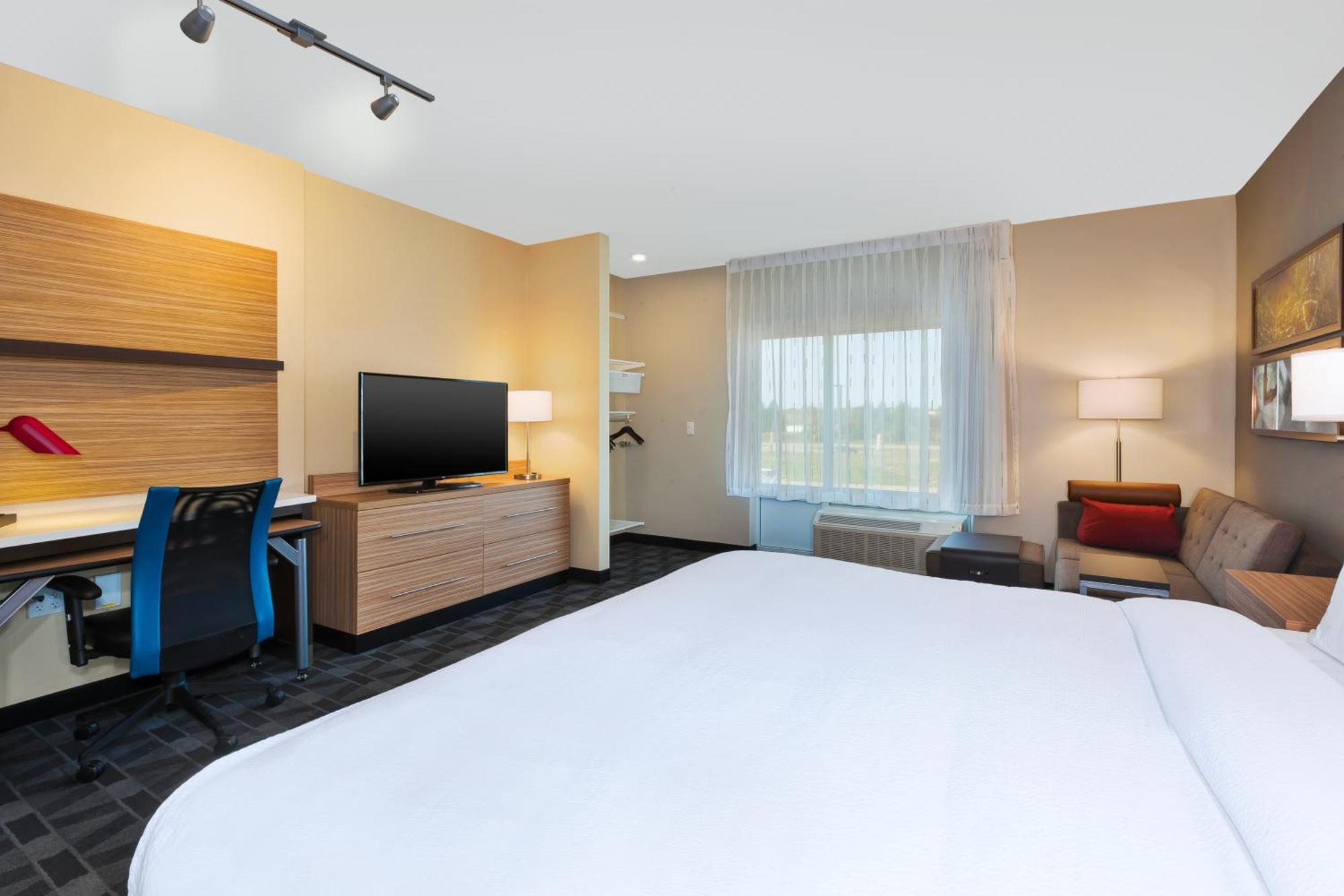 Towneplace Suites By Marriott Grand Rapids Airport Southeast Buitenkant foto
