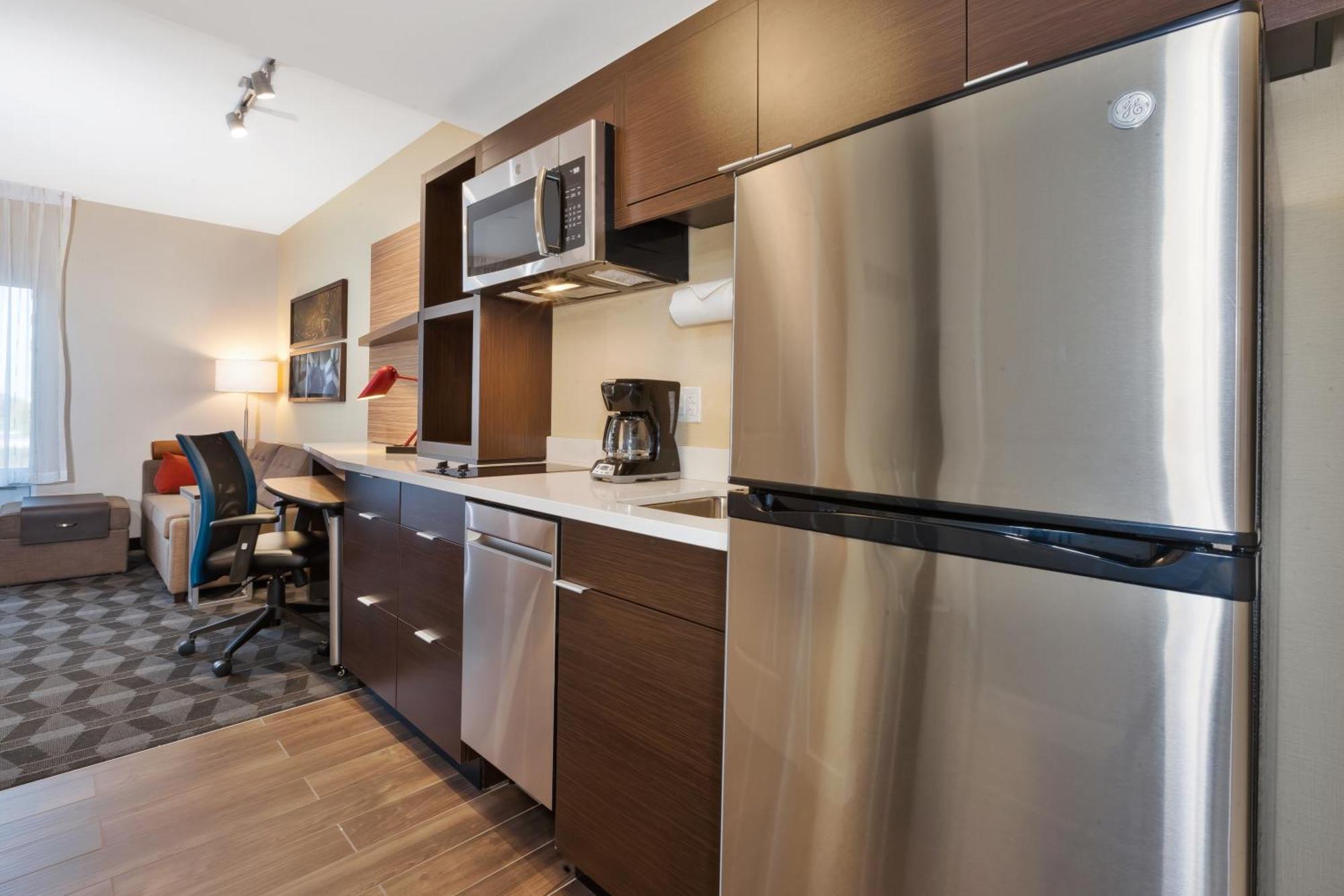 Towneplace Suites By Marriott Grand Rapids Airport Southeast Buitenkant foto