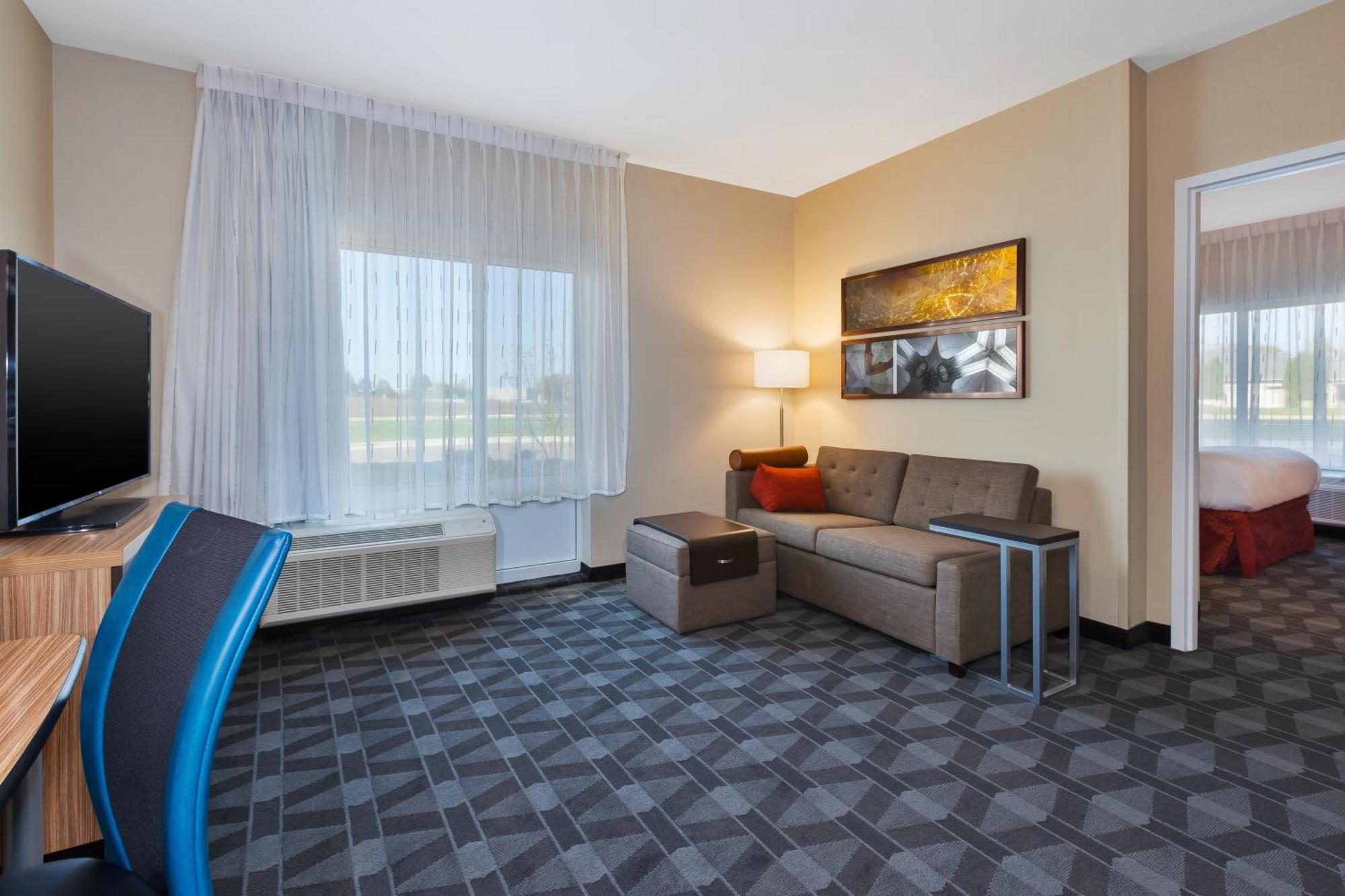 Towneplace Suites By Marriott Grand Rapids Airport Southeast Buitenkant foto
