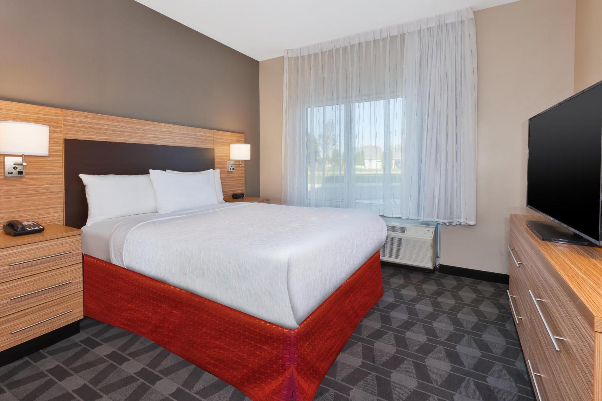 Towneplace Suites By Marriott Grand Rapids Airport Southeast Buitenkant foto