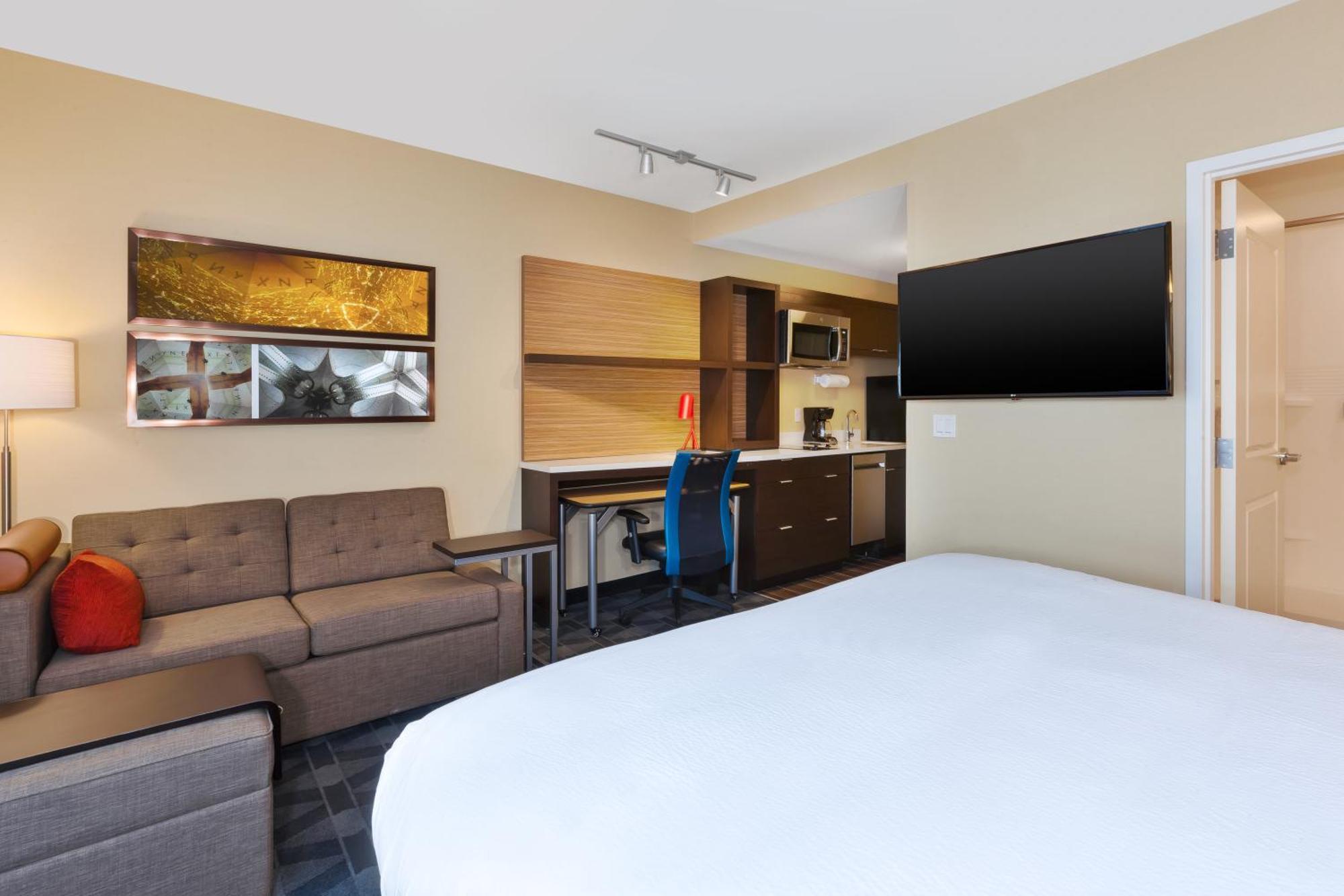 Towneplace Suites By Marriott Grand Rapids Airport Southeast Buitenkant foto